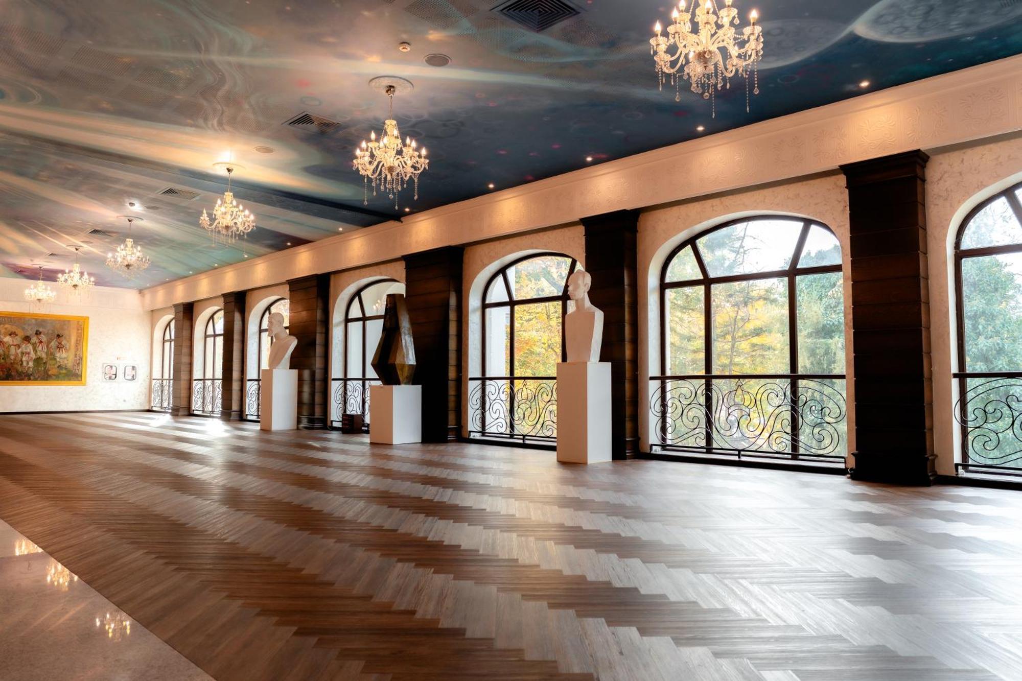 Grand Hotel Sofianu Râmnicu Vâlcea Extérieur photo