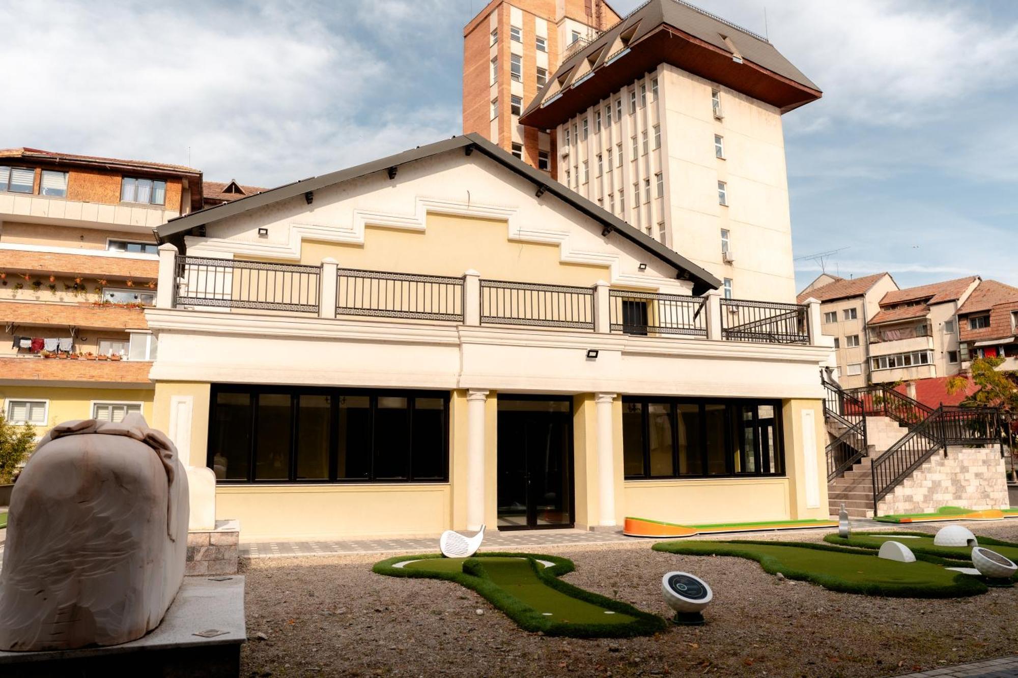 Grand Hotel Sofianu Râmnicu Vâlcea Extérieur photo
