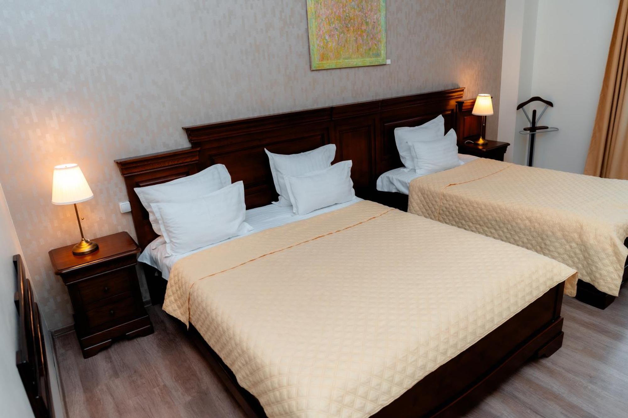 Grand Hotel Sofianu Râmnicu Vâlcea Extérieur photo