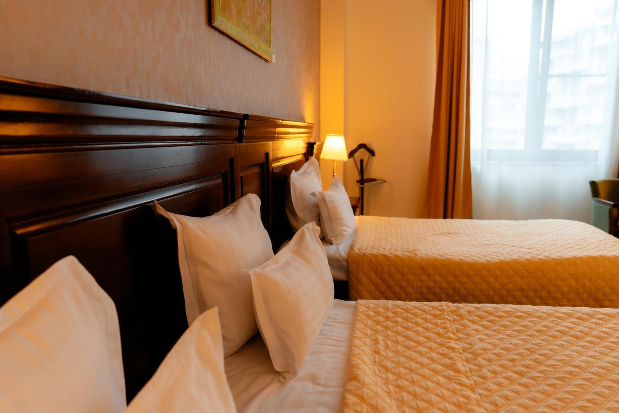 Grand Hotel Sofianu Râmnicu Vâlcea Extérieur photo